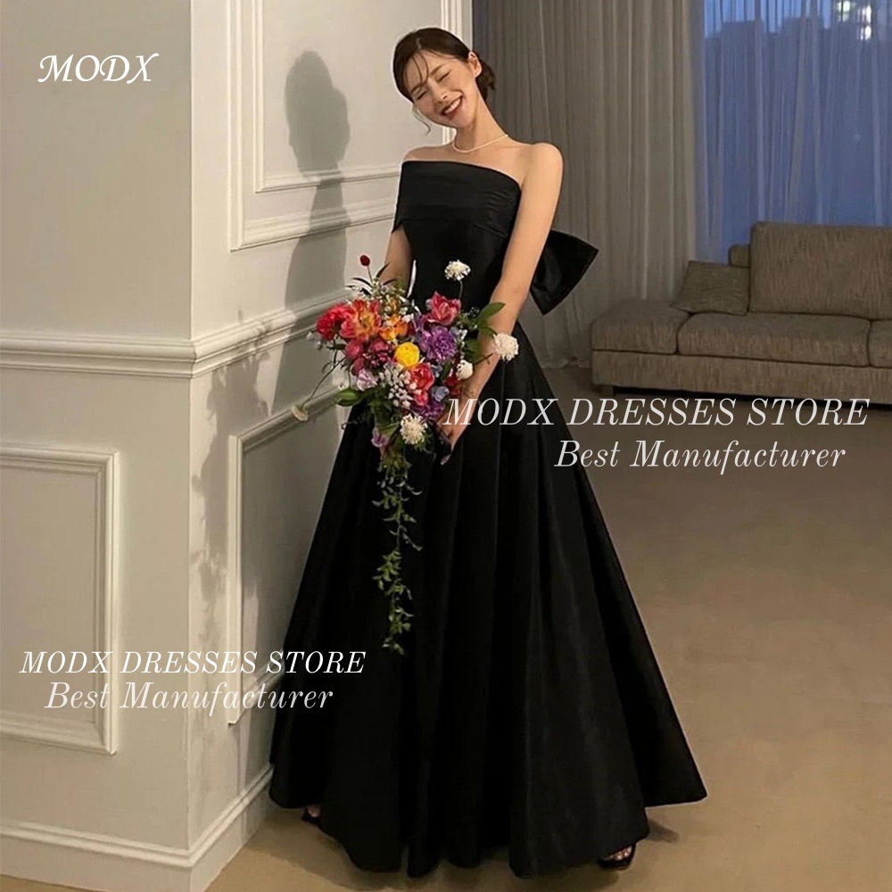 Modern Korean Lifestyle - MODX 우아한 블랙 원숄더 한국 웨딩드레스